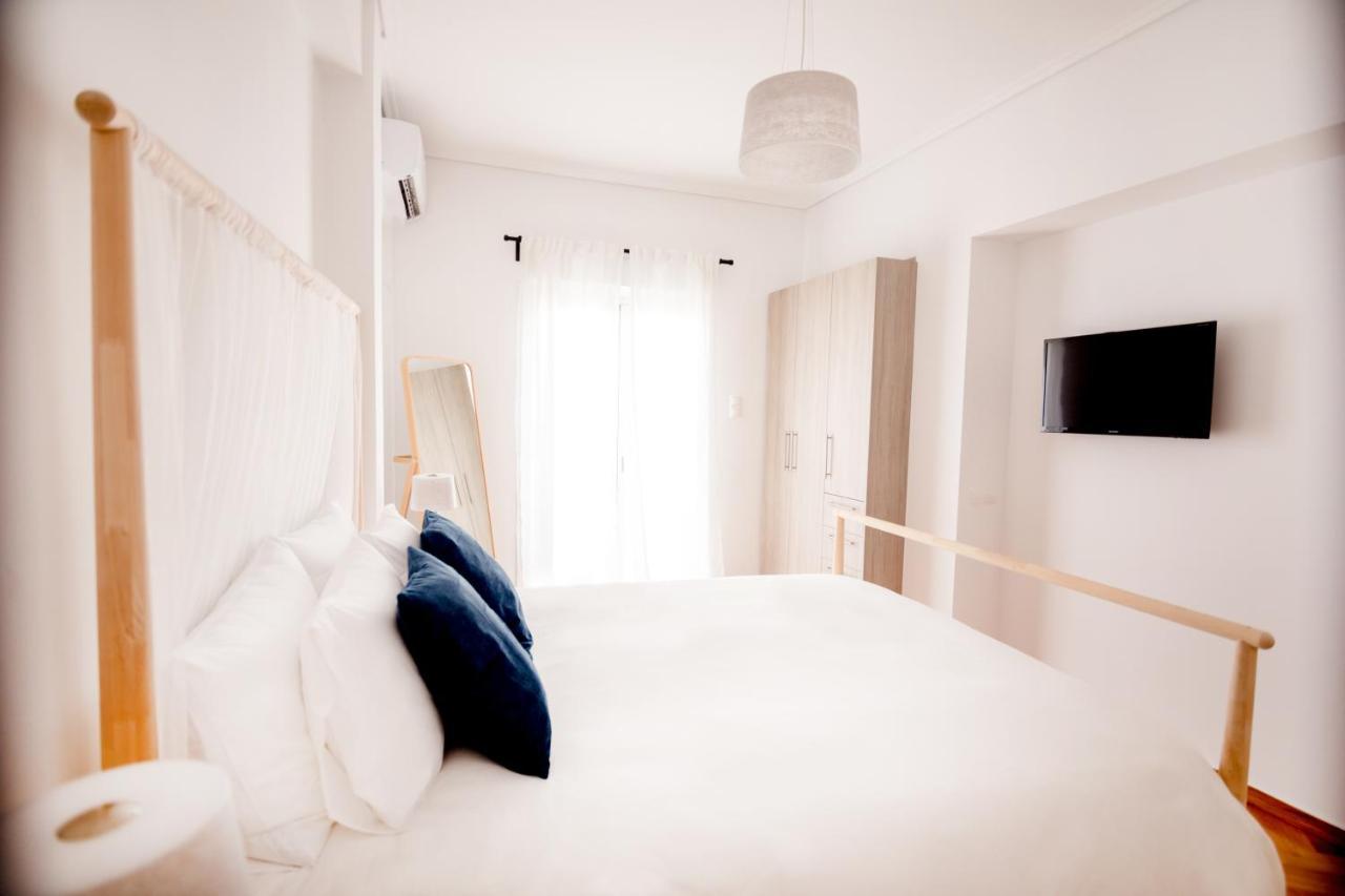 In The Shadow Of Acropolis - Spacious & Lovely Apt Atene Esterno foto