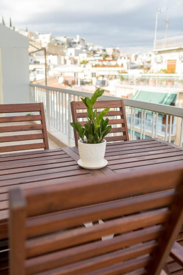 In The Shadow Of Acropolis - Spacious & Lovely Apt Atene Esterno foto