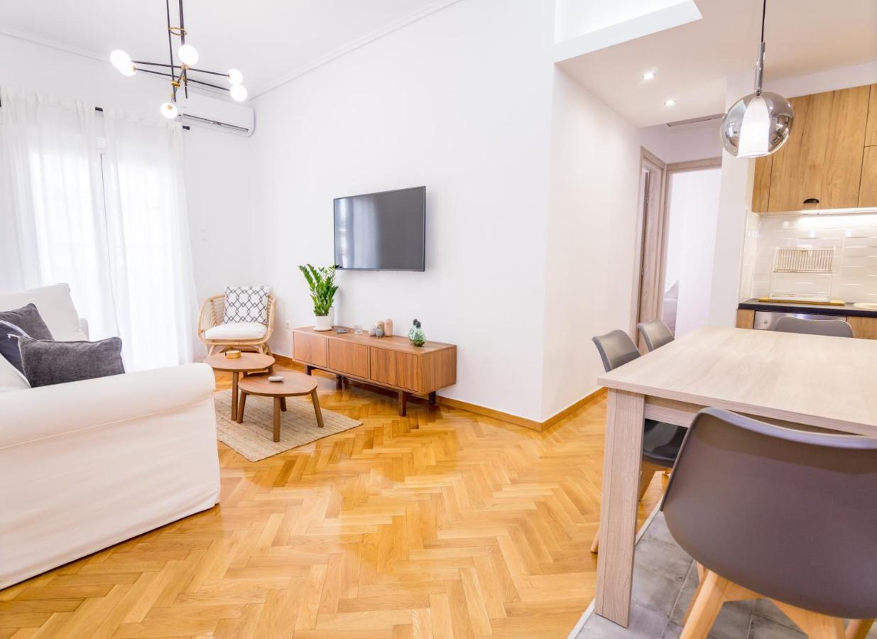 In The Shadow Of Acropolis - Spacious & Lovely Apt Atene Esterno foto