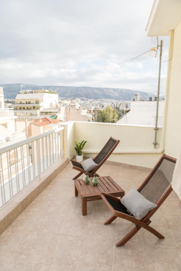 In The Shadow Of Acropolis - Spacious & Lovely Apt Atene Esterno foto